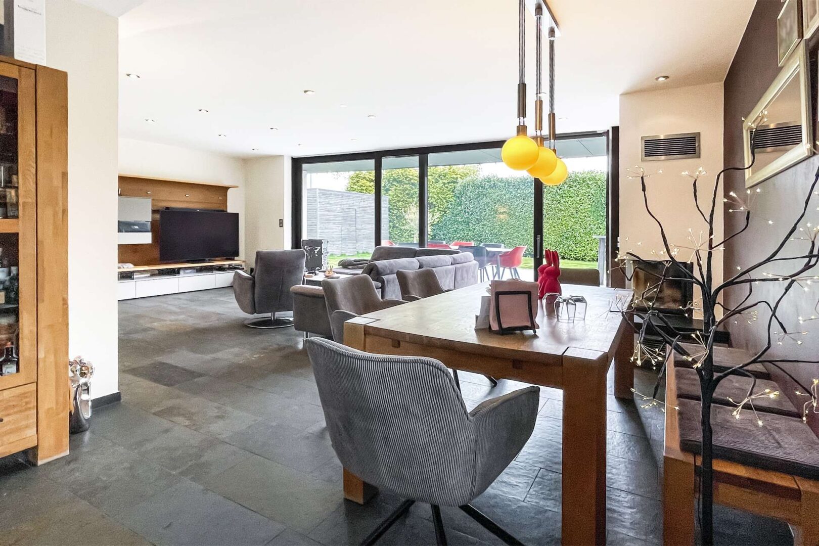 Wohnzimmer Ansicht 1