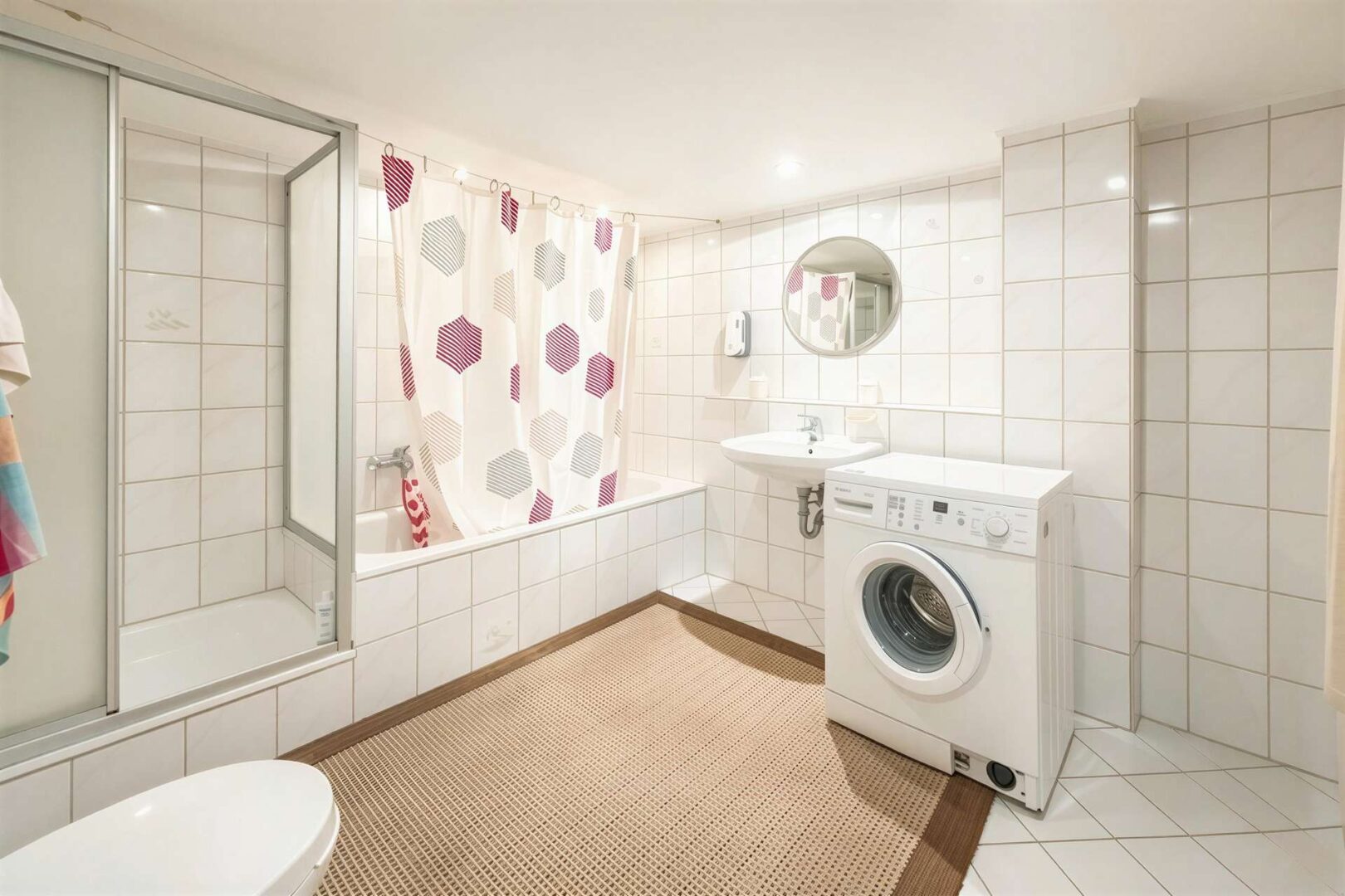 Badezimmer Wohnung 1.OG rechts