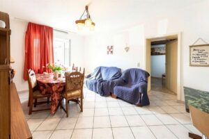 Wohnzimmer EG rechts
