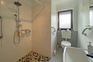 Badezimmer im EG