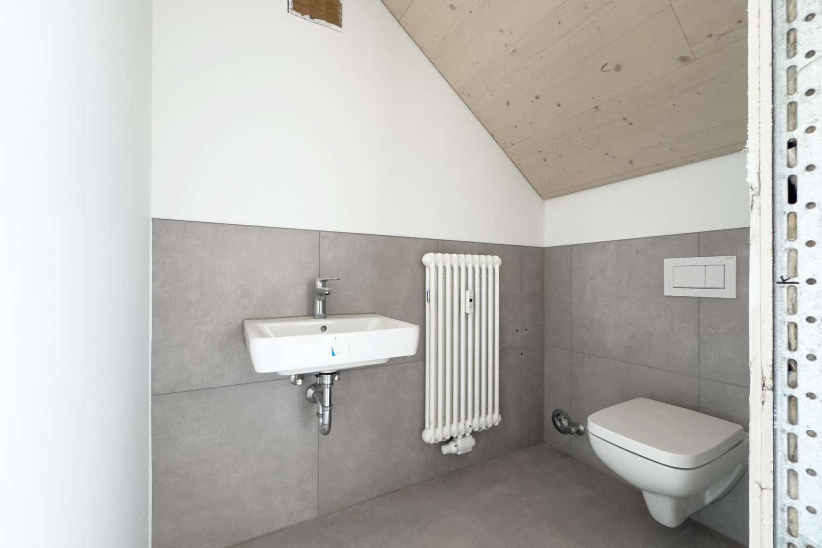 2. OG Damen Toilette