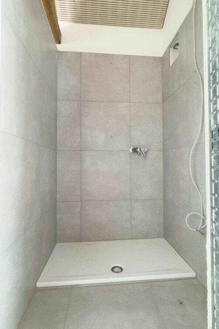 2. OG Dusche