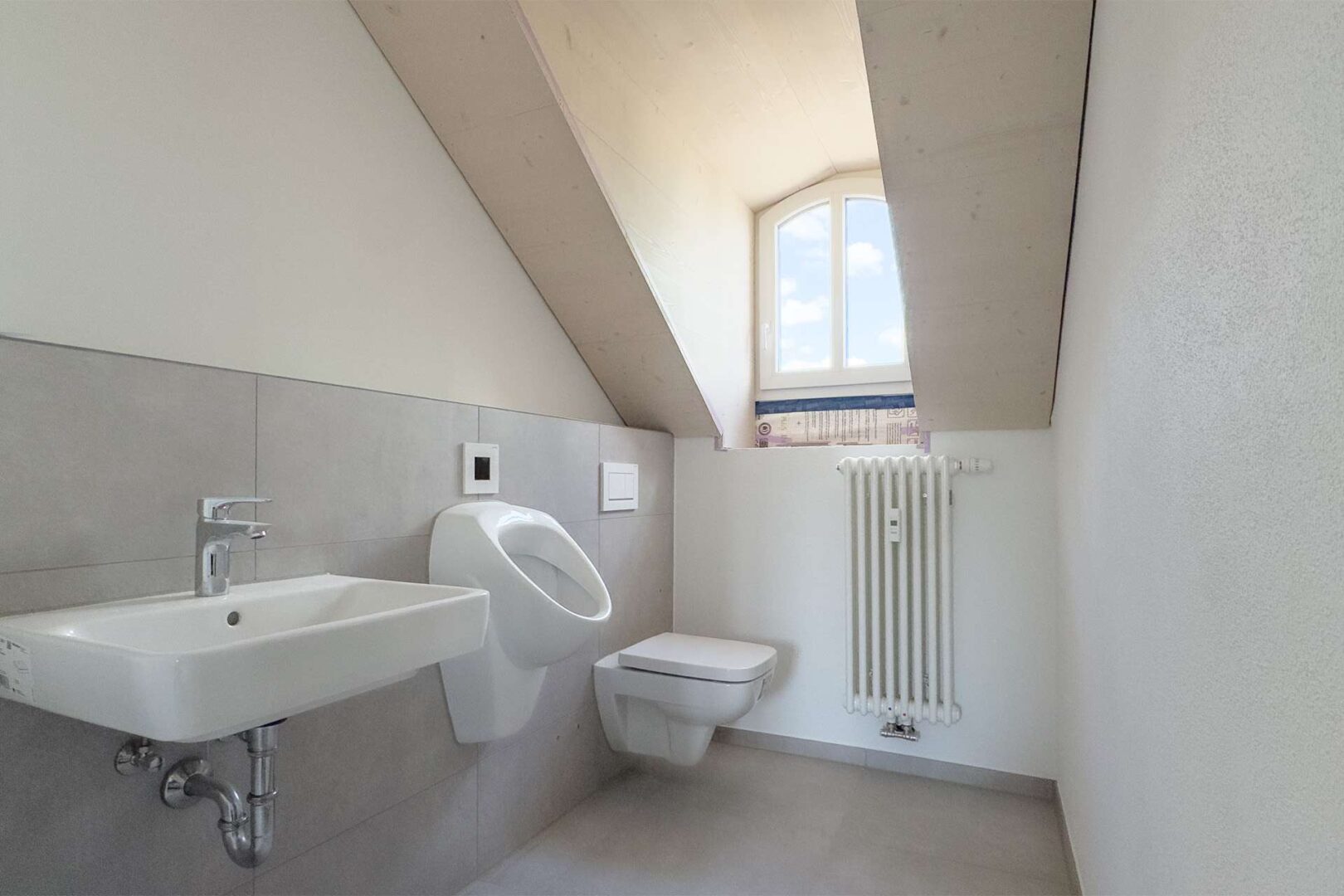 2. OG Herren Toilette