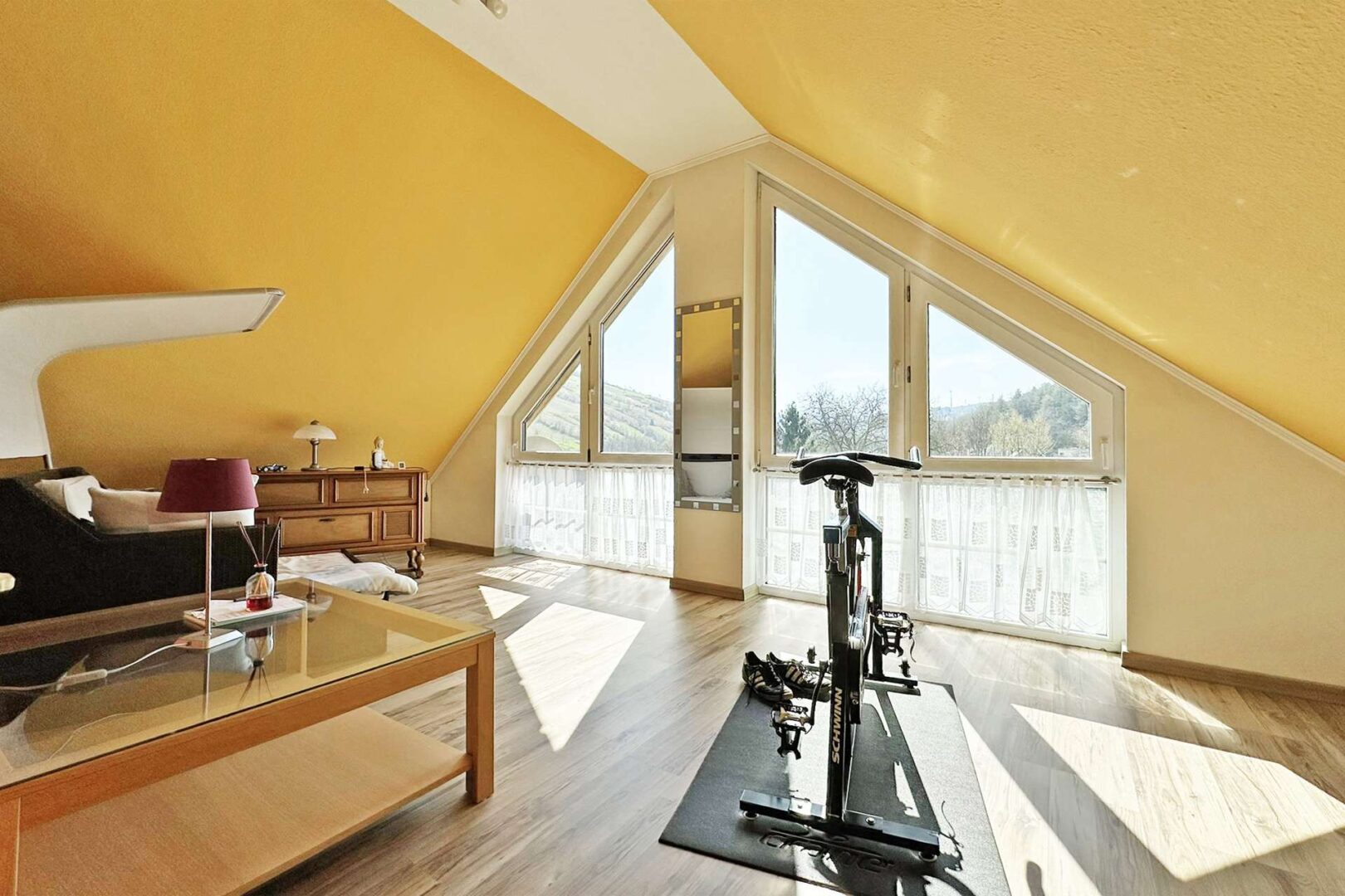 Schlafzimmer 2. DG