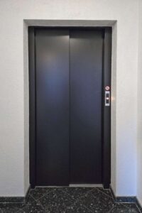 Aufzug