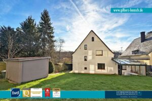 Großzügiges Einfamilienhaus mit Garten