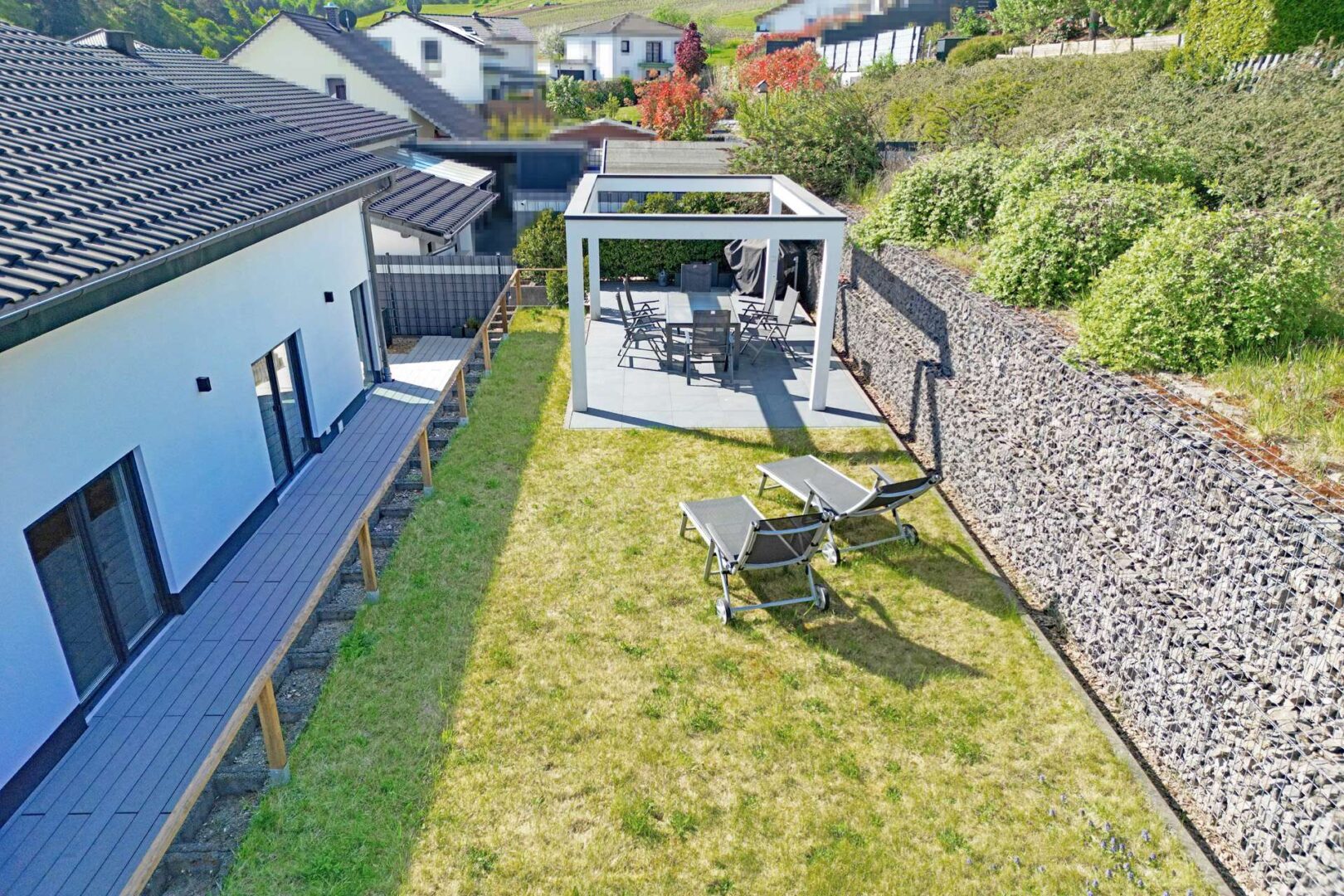 Drohnenaufnahme Garten