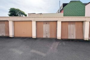zweite Garage