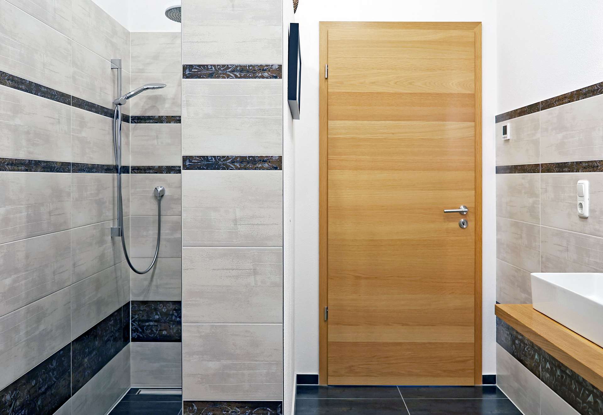 Tageslichtbad mit Dusche