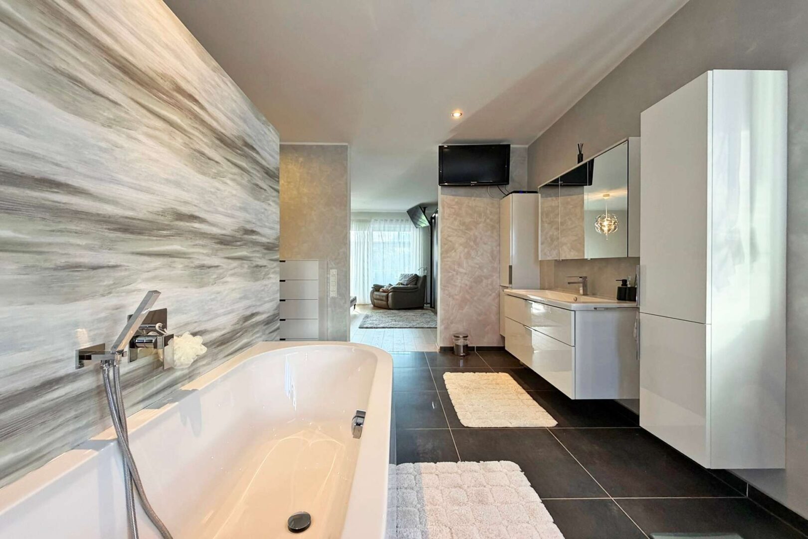 Badezimmer en Suite am Schlafzimmer