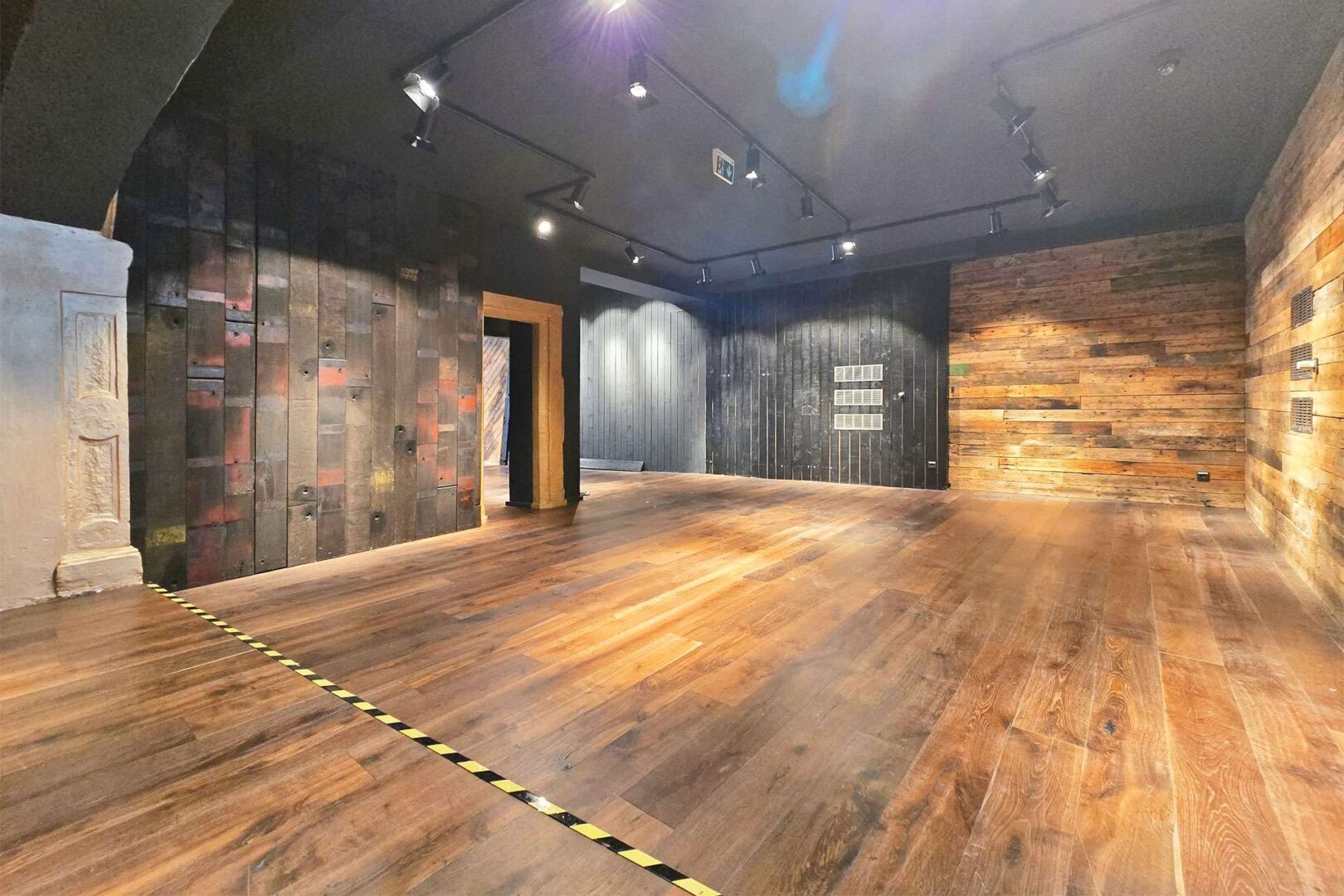 Showroom