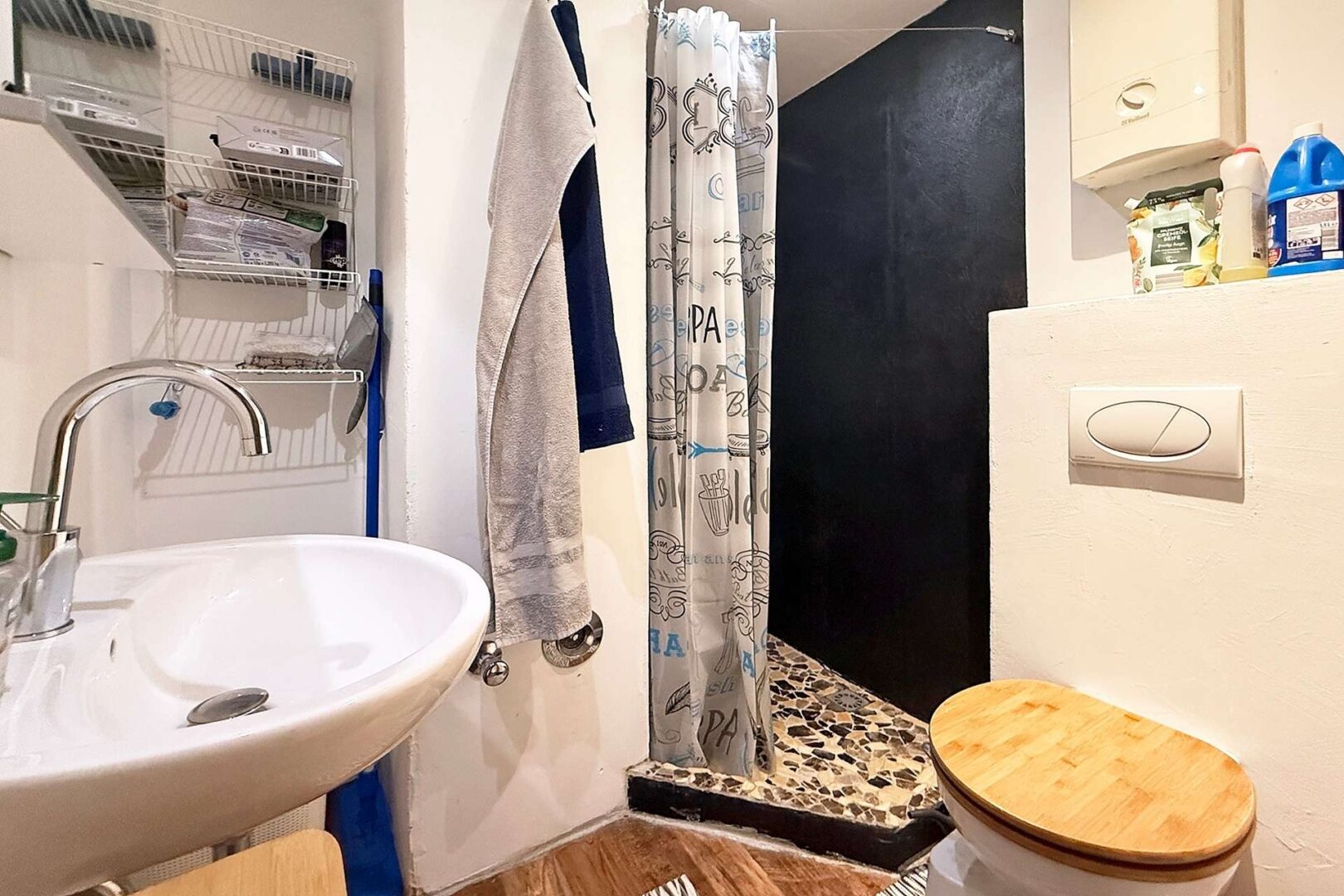 Badezimmer DG rechts