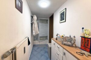 Badezimmer - OG links