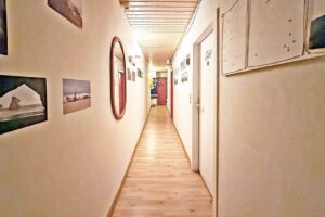 Flur Hostel