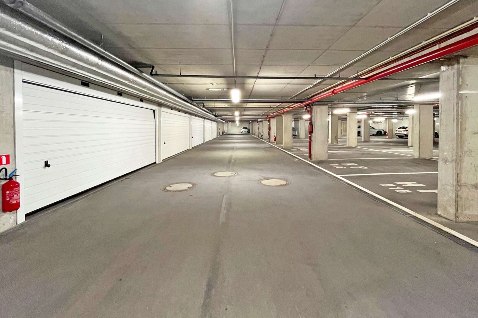 Komfortables Parken in der hauseigenen Tiefgarage