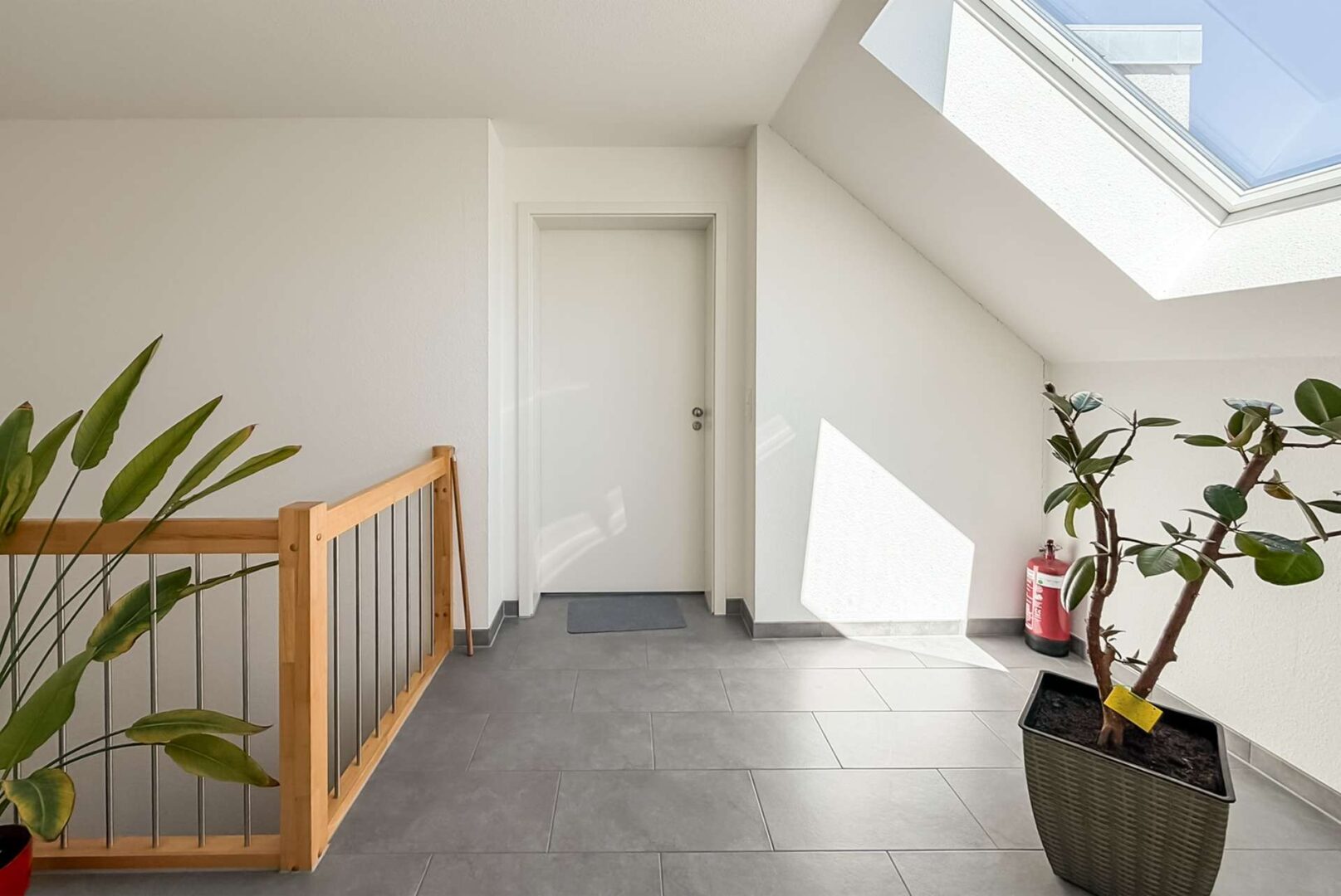 Eingang zur Wohnung im DG