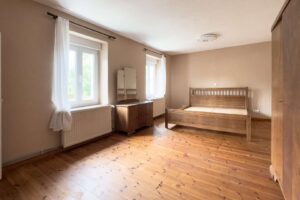 Schlafzimmer 1