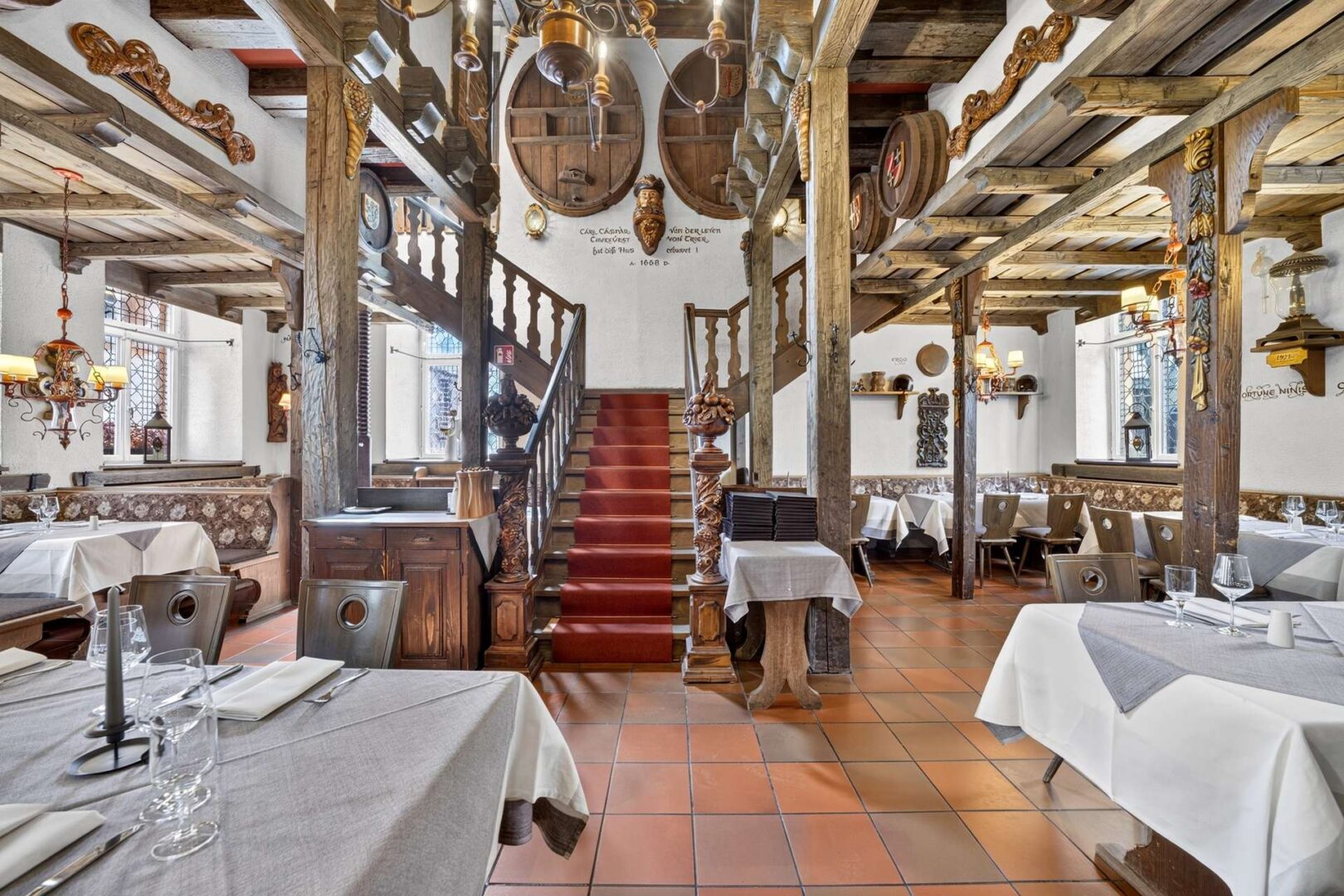 Einladendes Ambiente für Hotelgäste und Restaurantbesucher