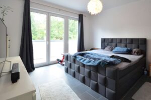 Helles Schlafzimmer