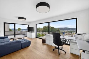 Arbeits- oder Schlafzimmer OG mit Terrassenzugang