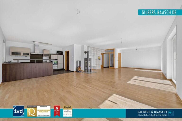 Wohnzimmer mit Küche