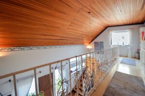 Offene Galerie im Obergeschoss