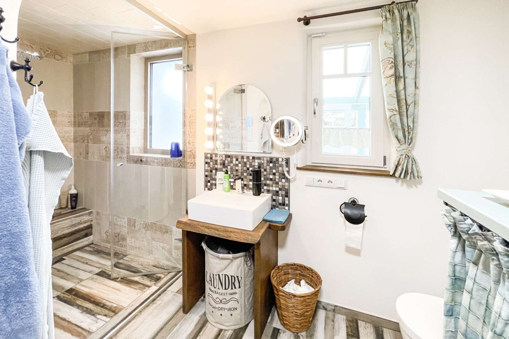 Badezimmer EG