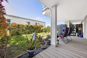Blick-in-den-Garten