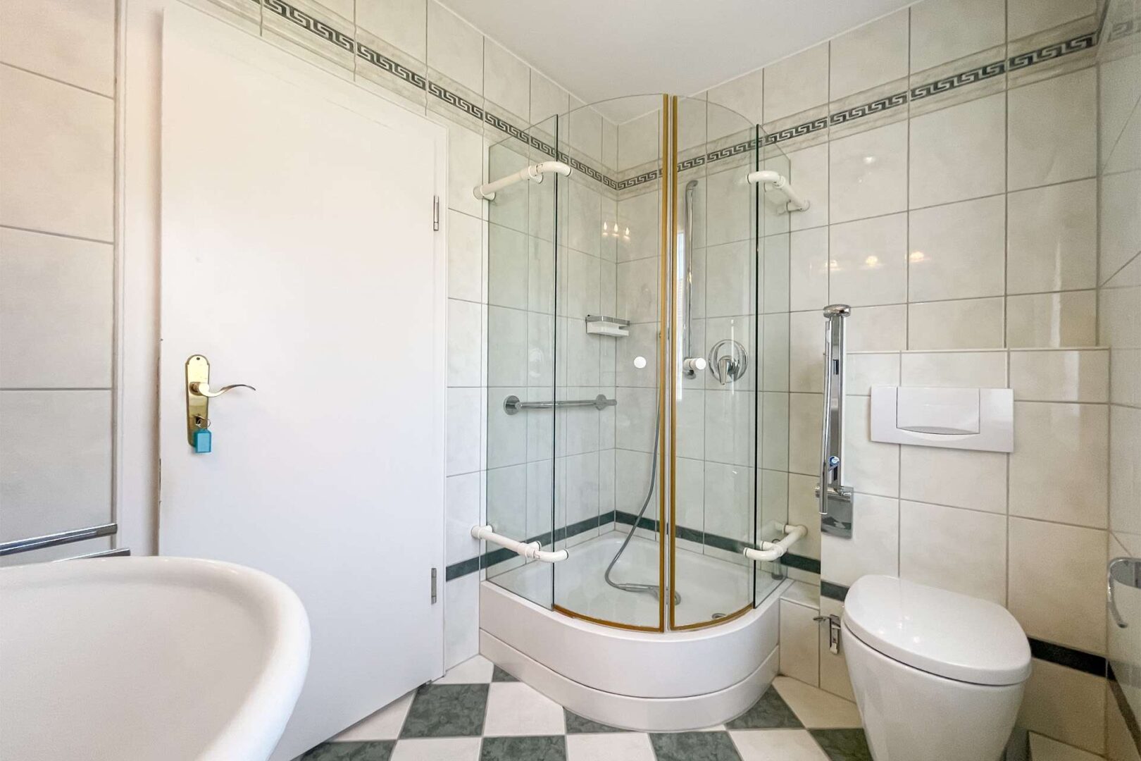 Badezimmer 1 Obergeschoss