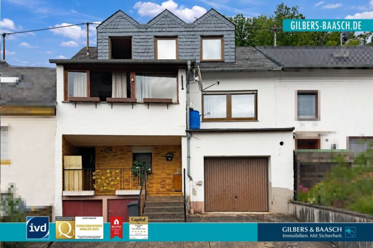 Solides Einfamilienhaus mit Garage und separatem Garten