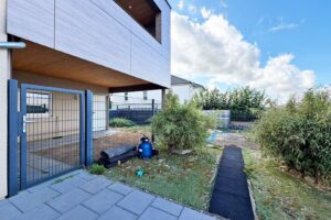 seitliche Garten für Aufstellpool