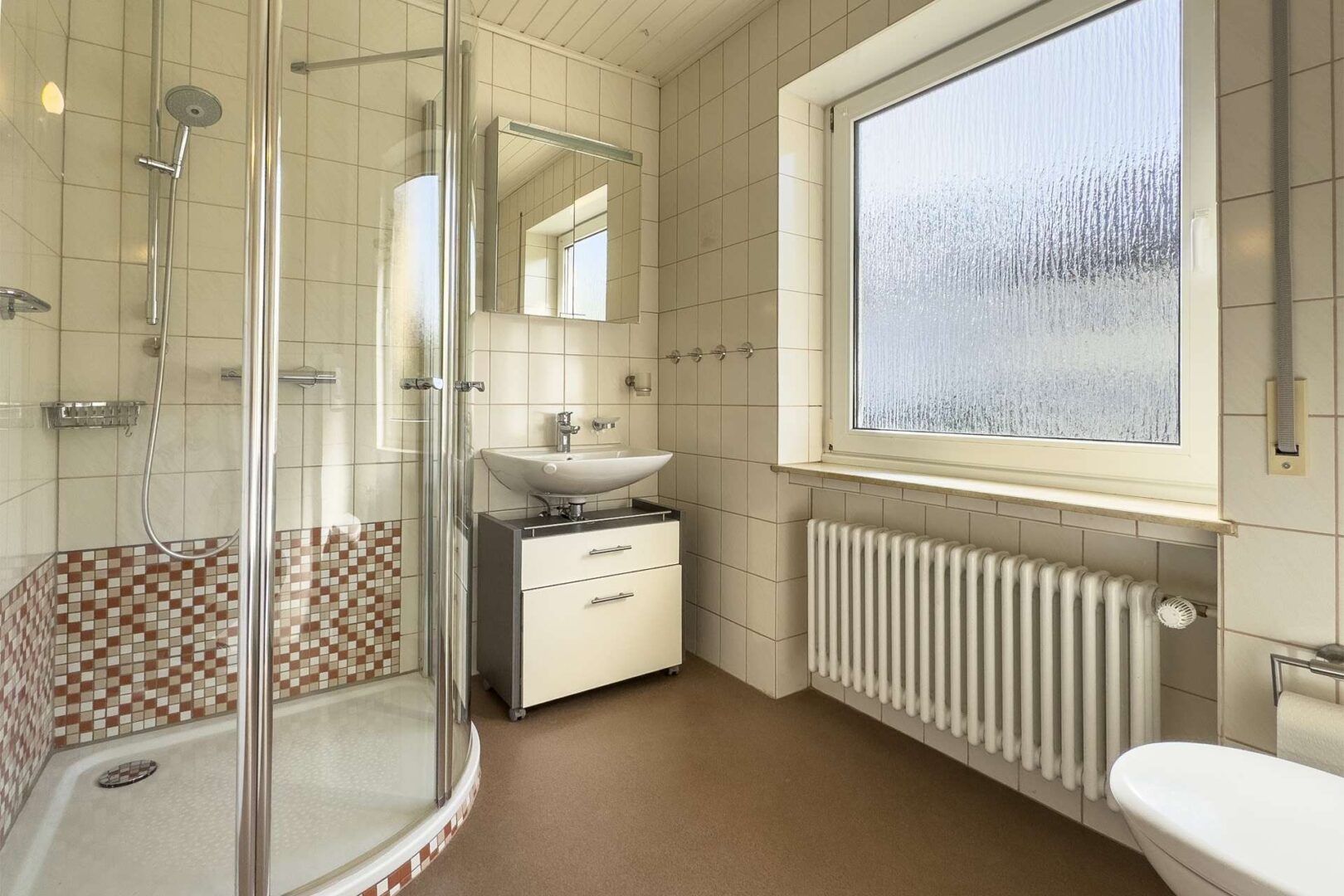 Badezimmer EG