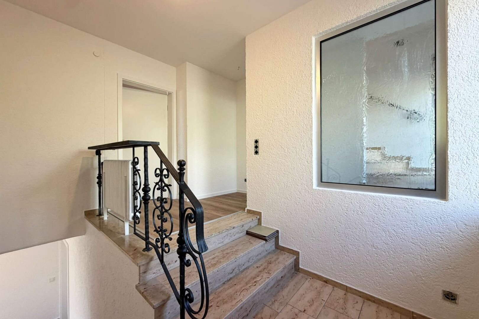 Treppenhaus zum 1.OG