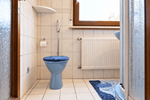 Tageslichtbad mit Dusche