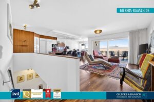 Attraktive Maisonette-Wohnung mit Garten und Tiefgarage in beliebter Höhenlage