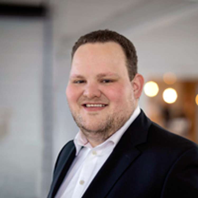 Herr Maximilian Vormberge 